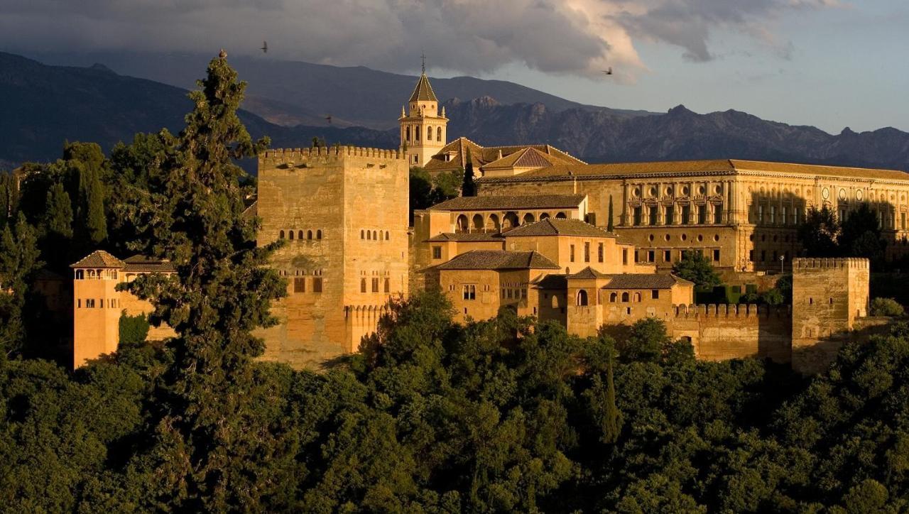 Albaicin Gloria Dreams. A Los Pies De La Alhambra Granada Exterior photo